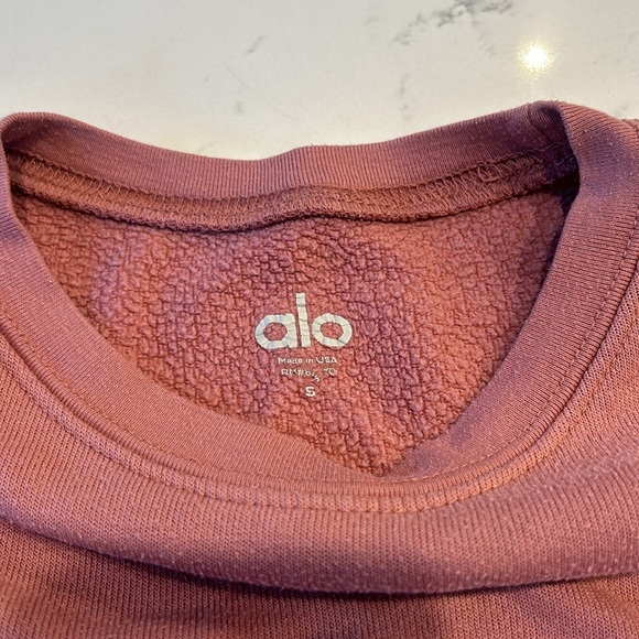 Alo Yoga Cropped Sweatshirt - Picture 2 of 3